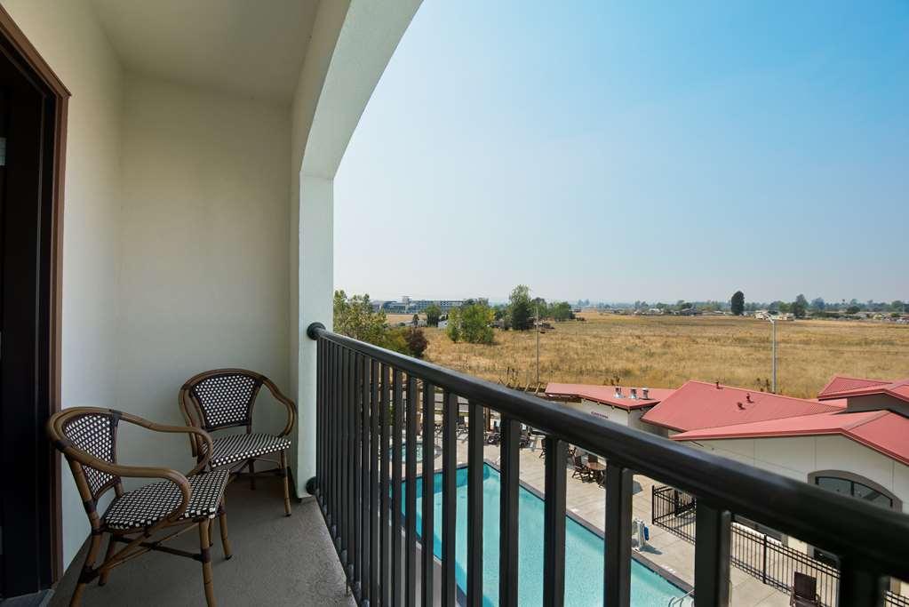 Oxford Suites Sonoma - Rohnert Park Dış mekan fotoğraf